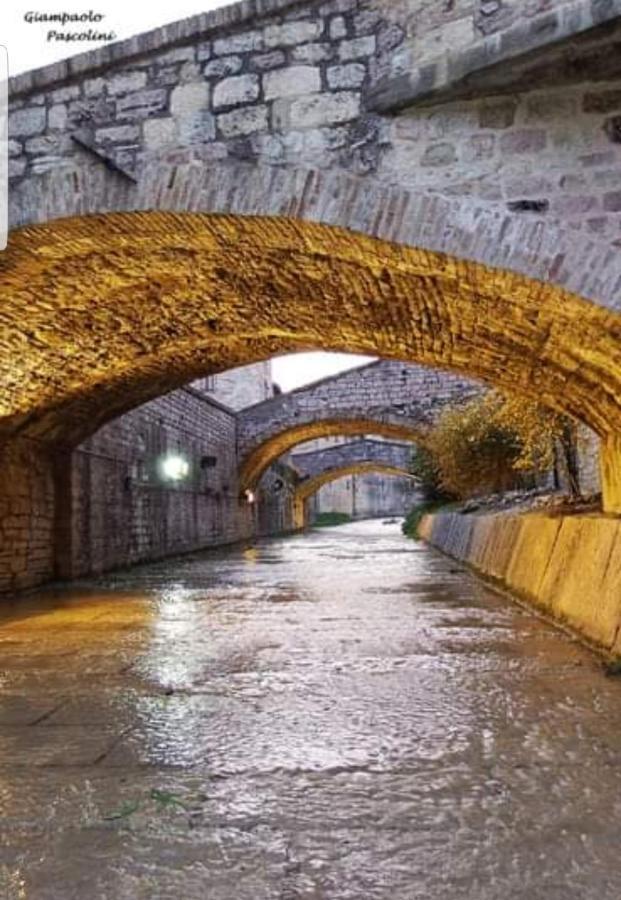Casa La Rosa Apartman Gubbio Kültér fotó